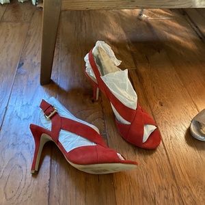 Michael Koss Size 10 Burnt Orange Heels